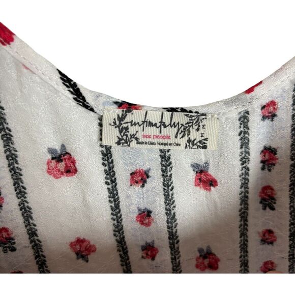 Intimately Free People White Red Floral Semi Sheer Cami Top Women's Size Medium - Picture 7 of 10